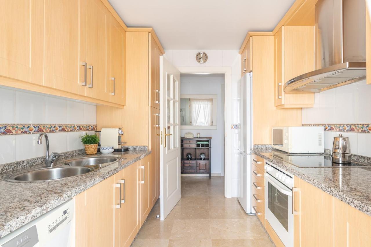 Ferienwohnung Atico 2 Terrazas Junto Al Mar By Rent Me Estepona Exterior foto