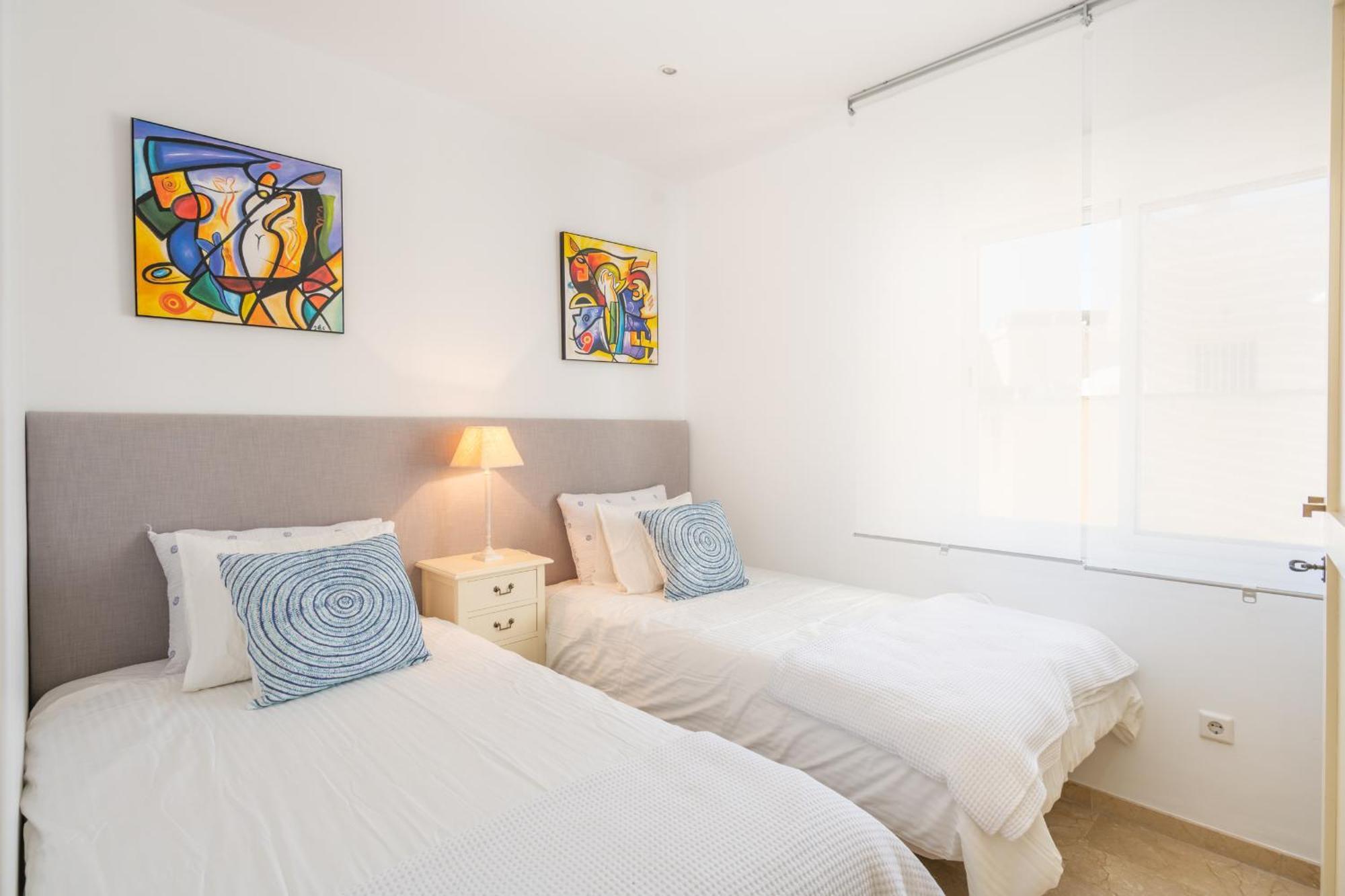 Ferienwohnung Atico 2 Terrazas Junto Al Mar By Rent Me Estepona Exterior foto